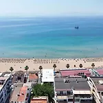 Suerer Altinkum Appartement
